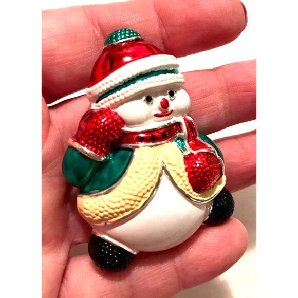 Vintage Best Roly Poly Snowman Brooch Christmas Holiday Festive Pin or Pendant - Picture 2 of 3